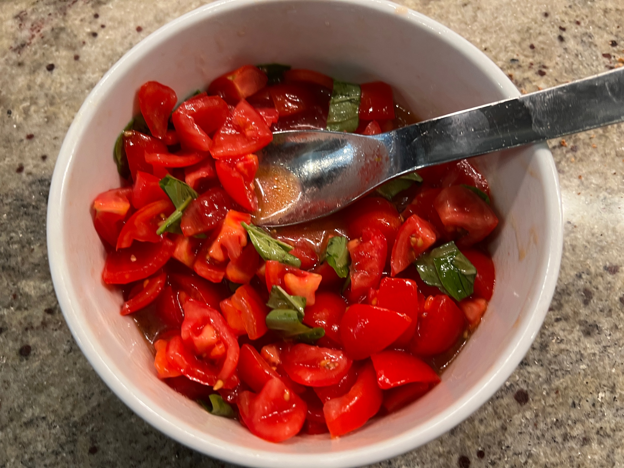 Immagine che contiene cibo, ciotola, ingrediente, Cibo naturale

Il contenuto generato dall'IA potrebbe non essere corretto.