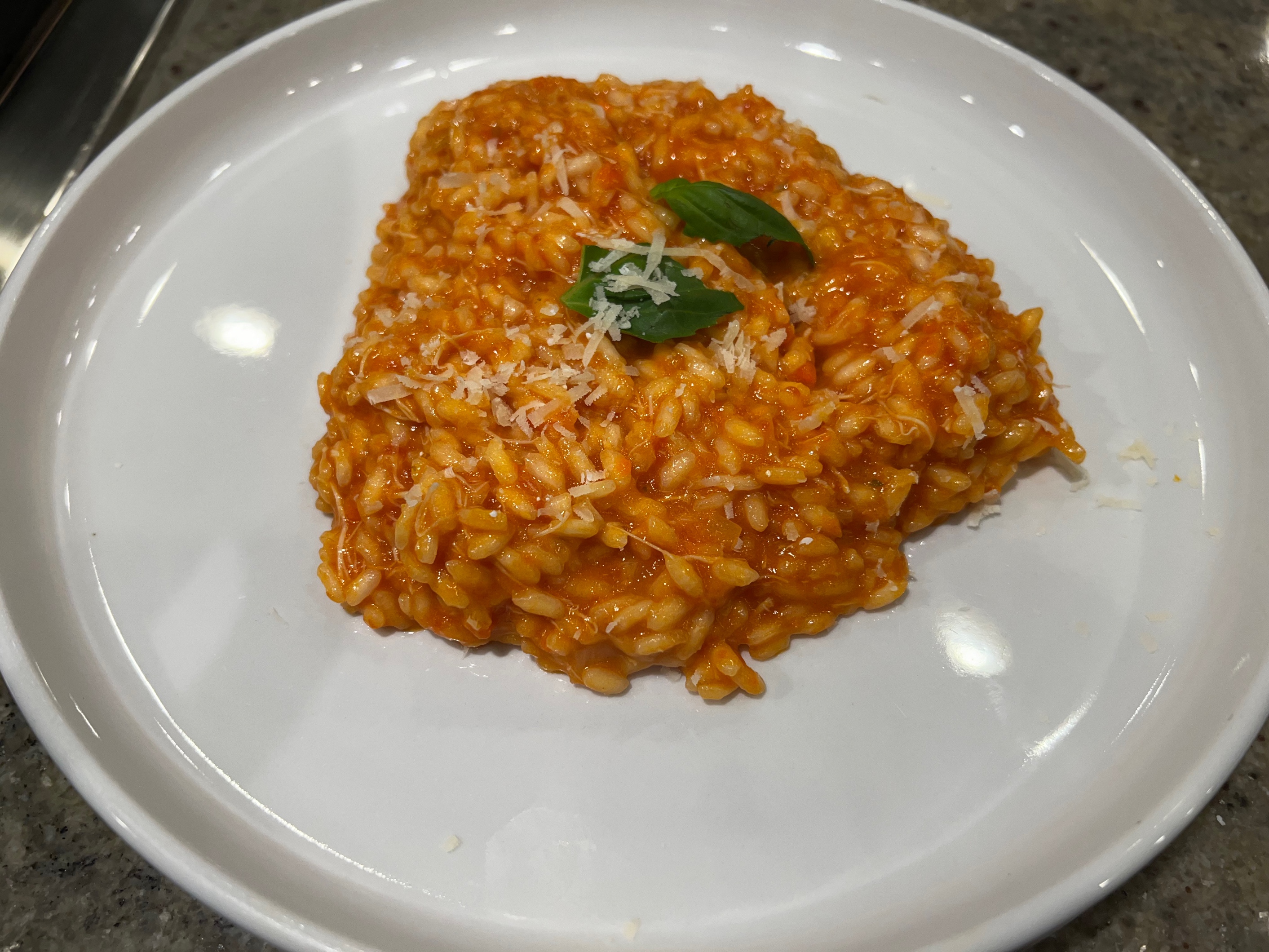 Immagine che contiene cibo, piatto, Cucina, riso fritto
Descrizione generata automaticamente