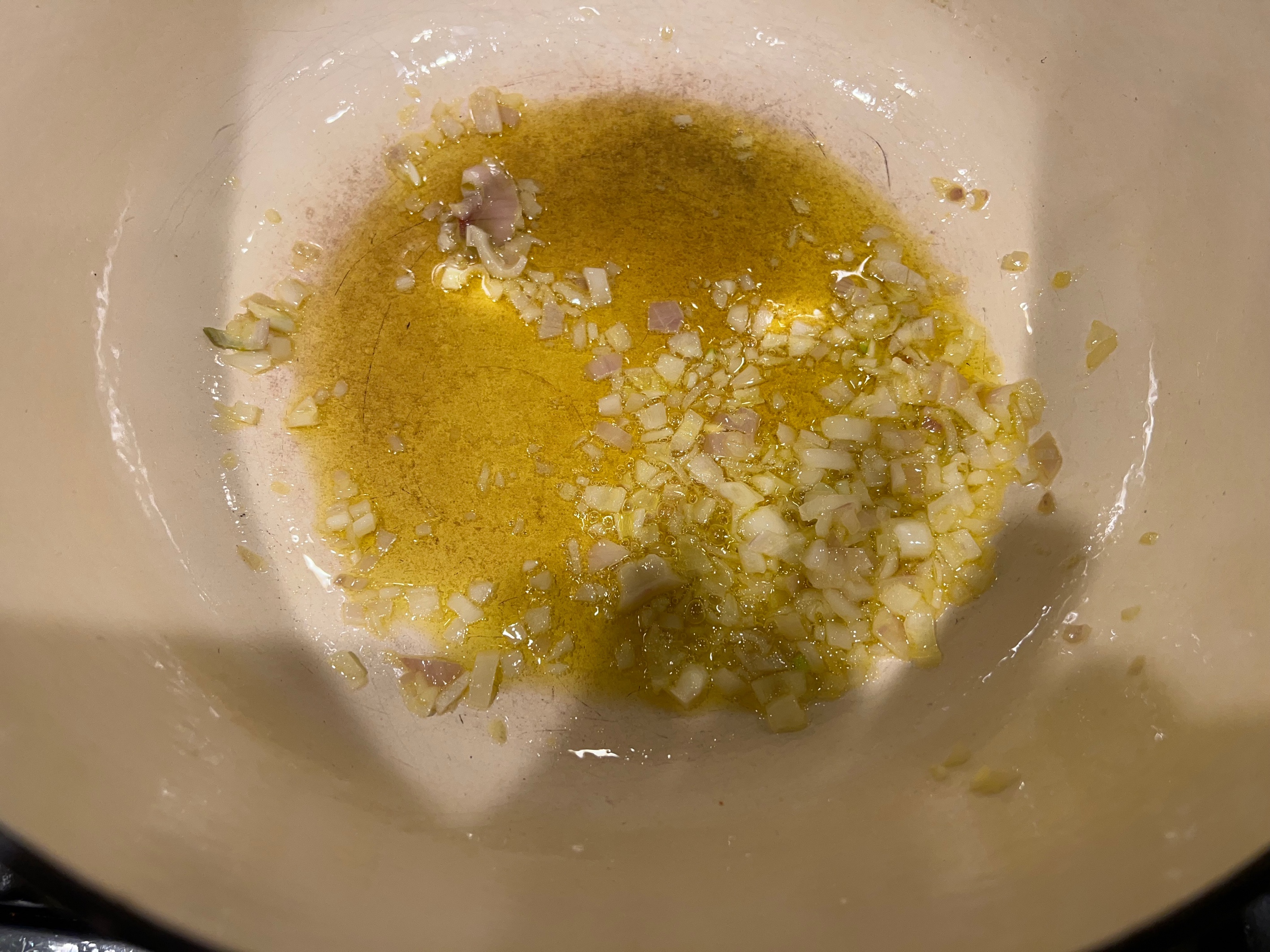 Immagine che contiene cibo, piatto, stoviglie, miscela
Descrizione generata automaticamente